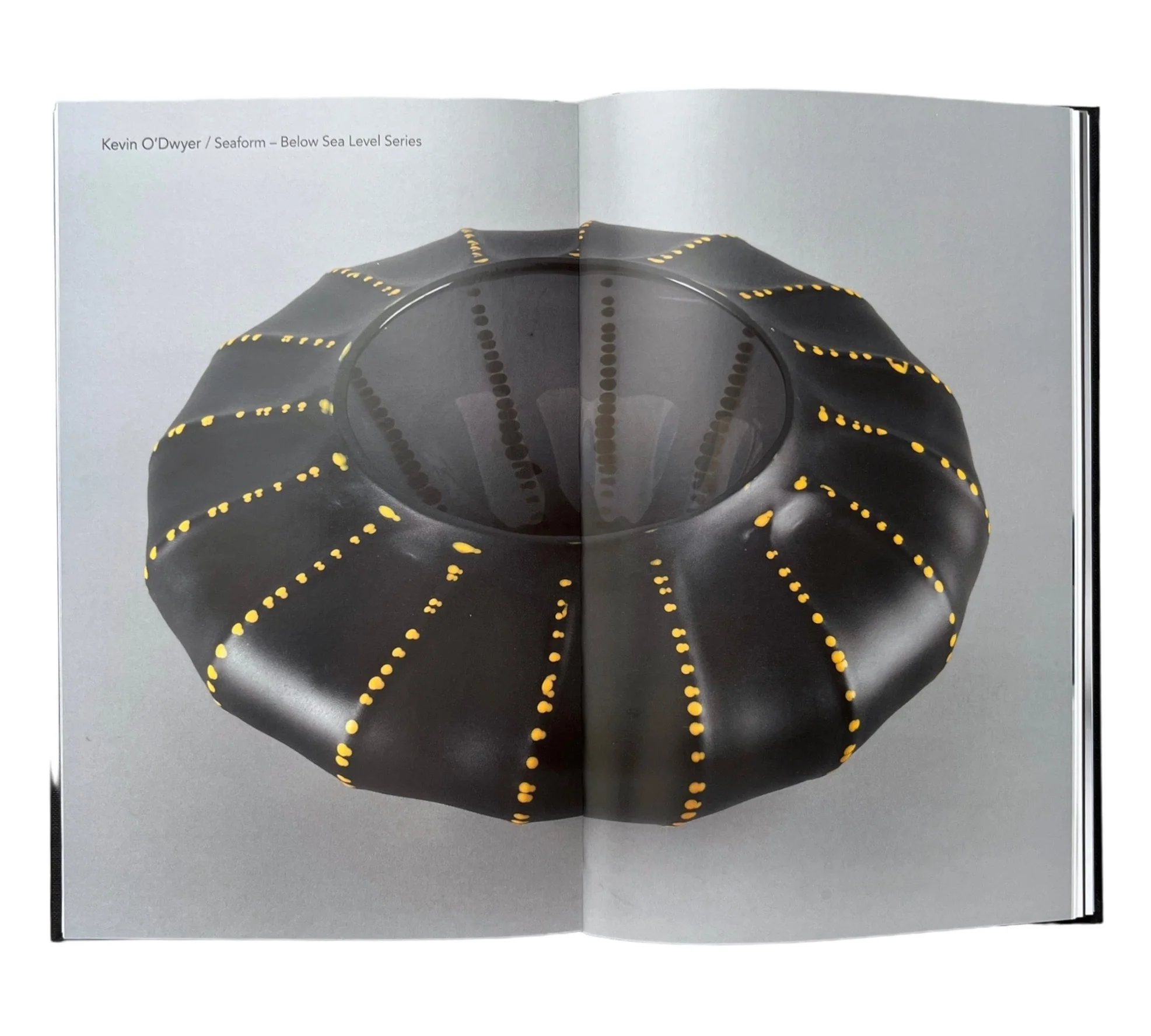 dubh: Dialogues in Black - Image 6