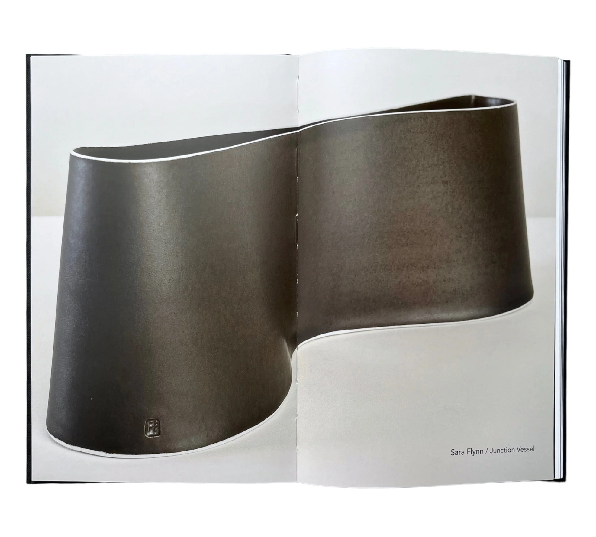 dubh: Dialogues in Black - Image 8