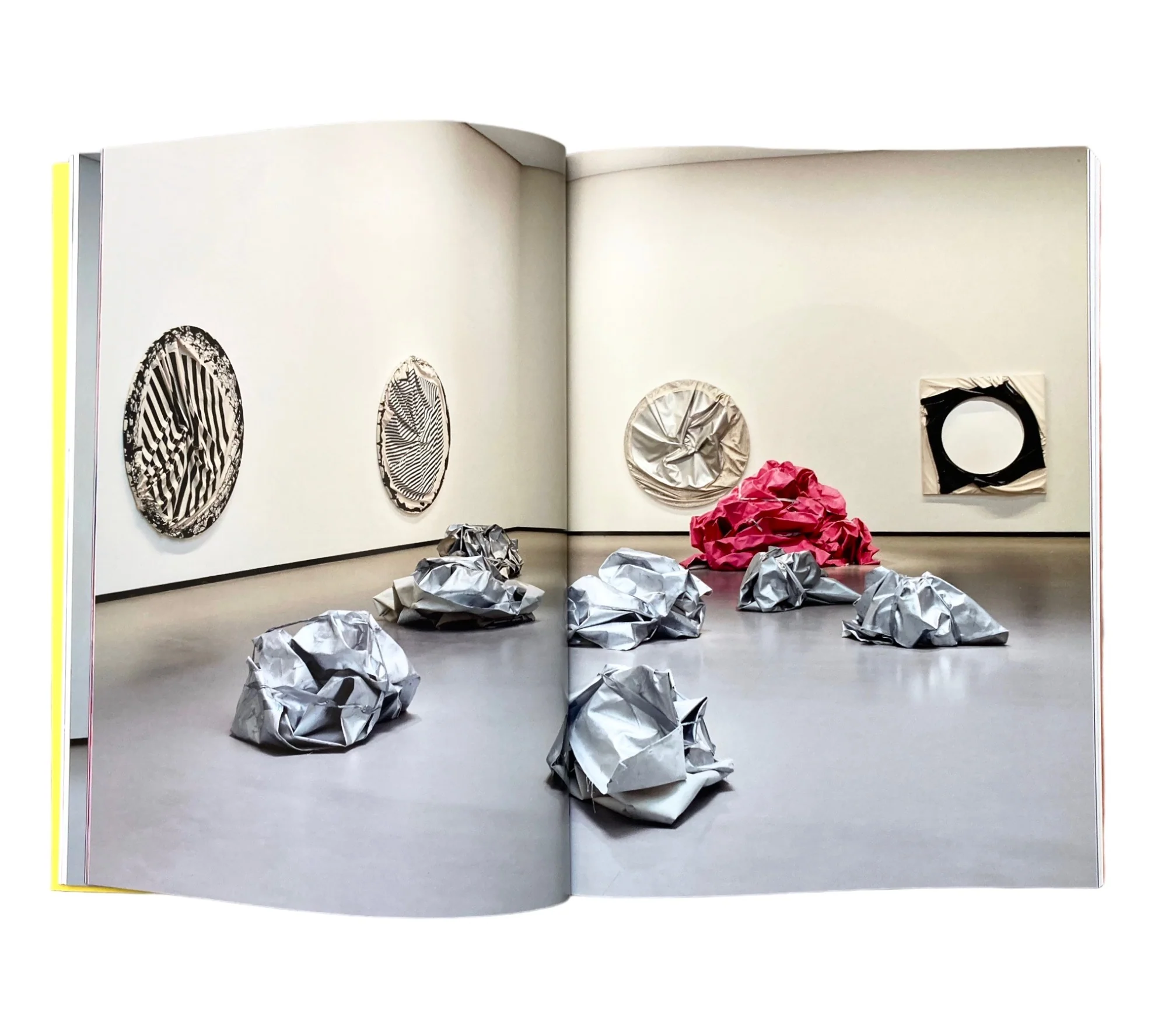 Fugues in Color: Sam Gilliam, Katharina Grosse, Steven Parrino, Megan Rooney, Niele Toroni - Image 12