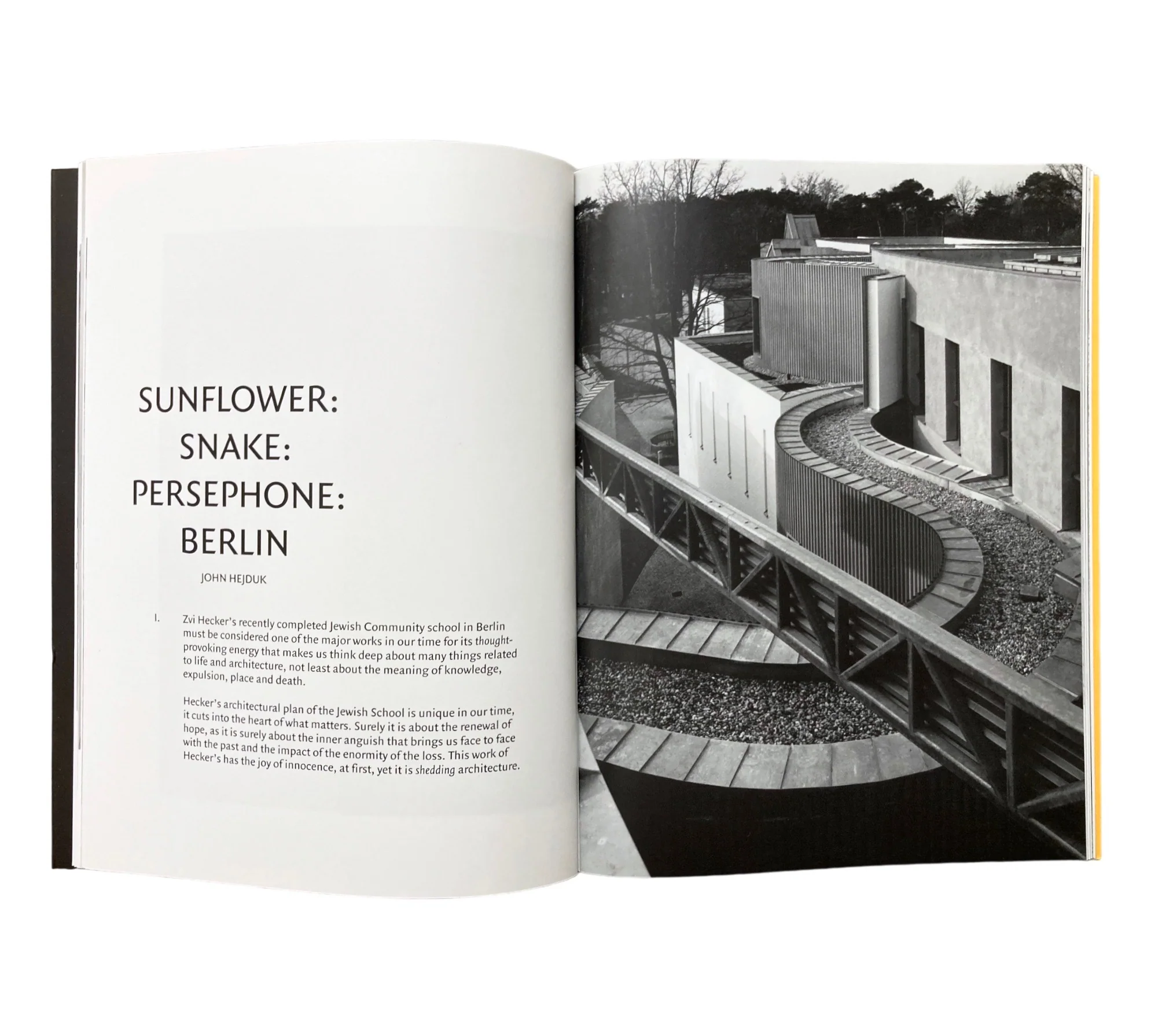 House of the Book: Zvi Hecker's Jewish Community School - Image 5