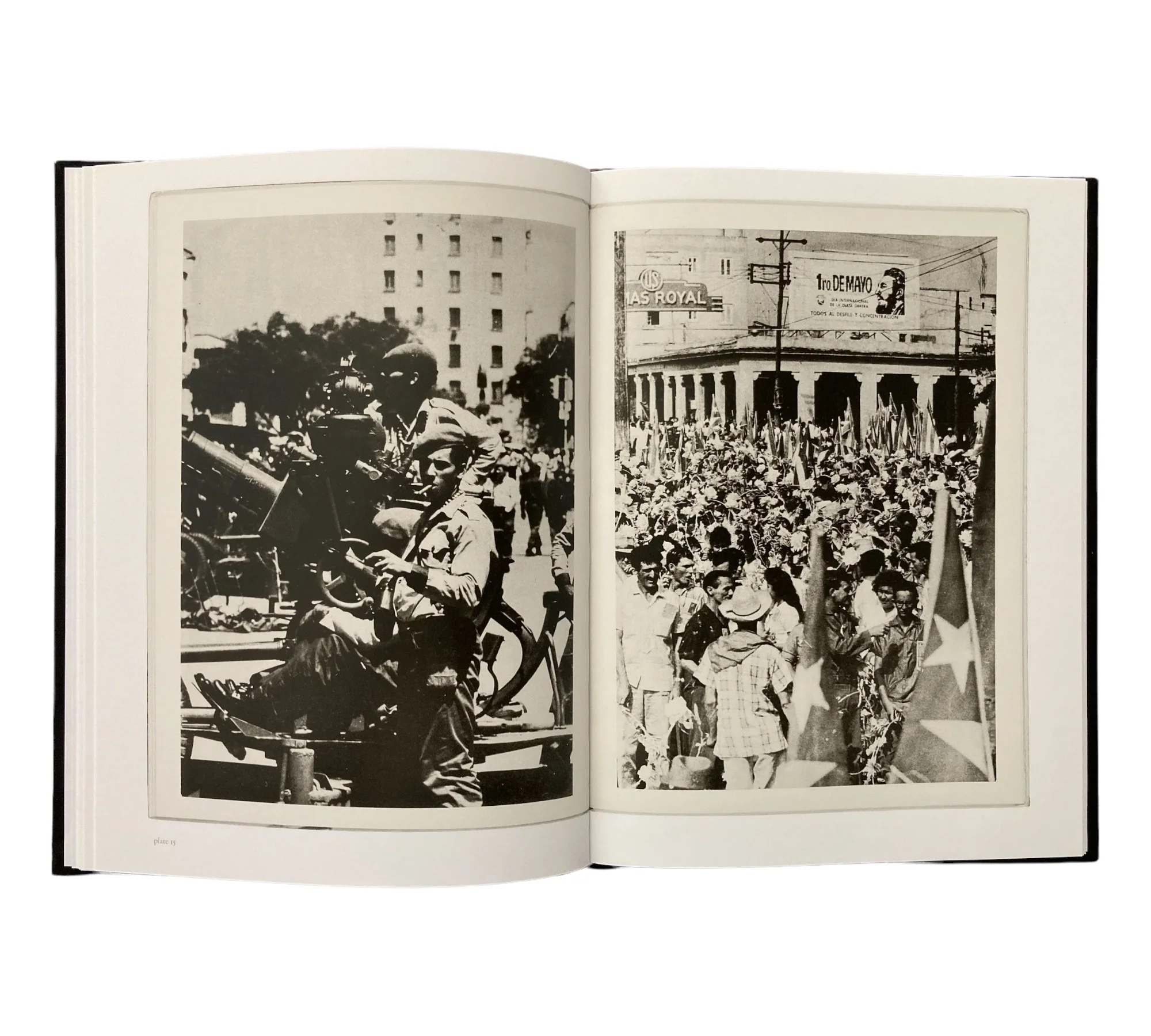 Mario Garcia Joya: A La Plaza Con Fidel (Books on Books #21) - Image 7