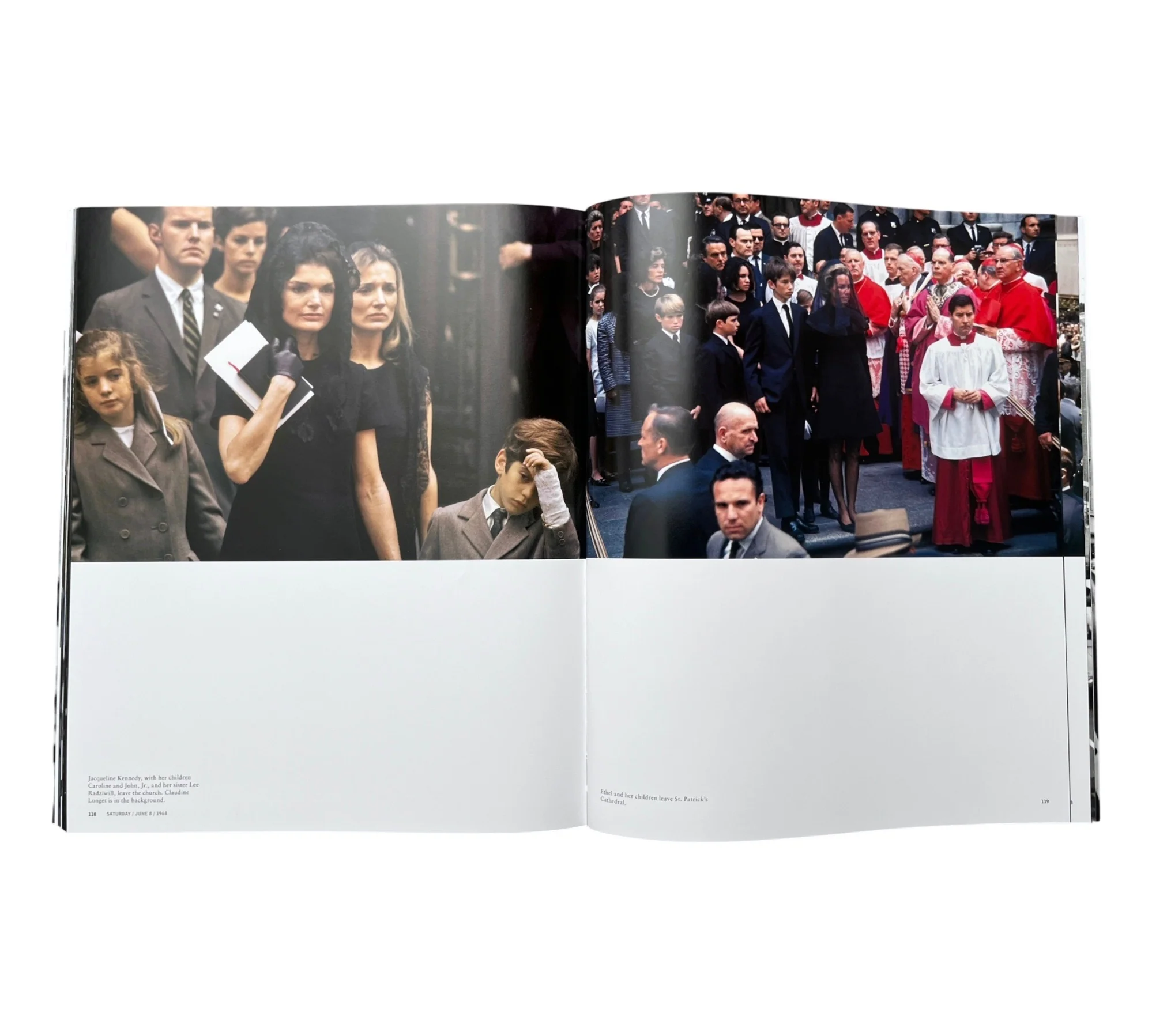 Harry Benson: R.F.K - A Photographer's Journal - Image 12