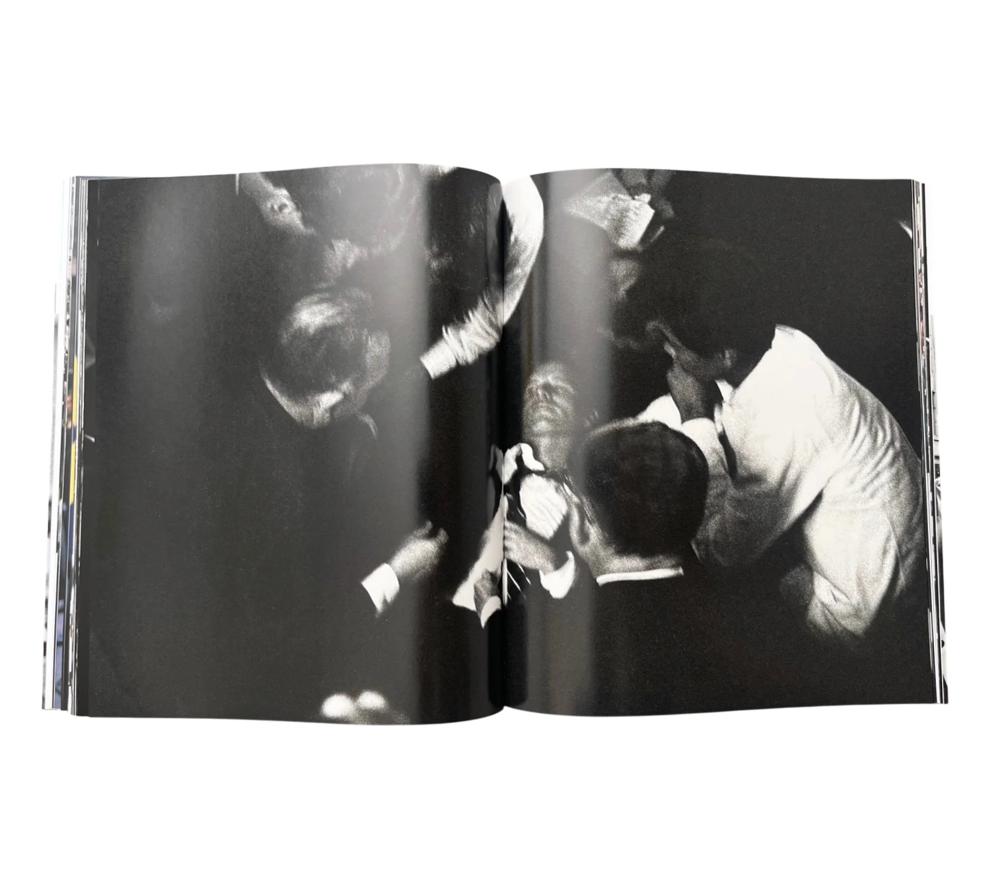 Harry Benson: R.F.K - A Photographer's Journal - Image 9