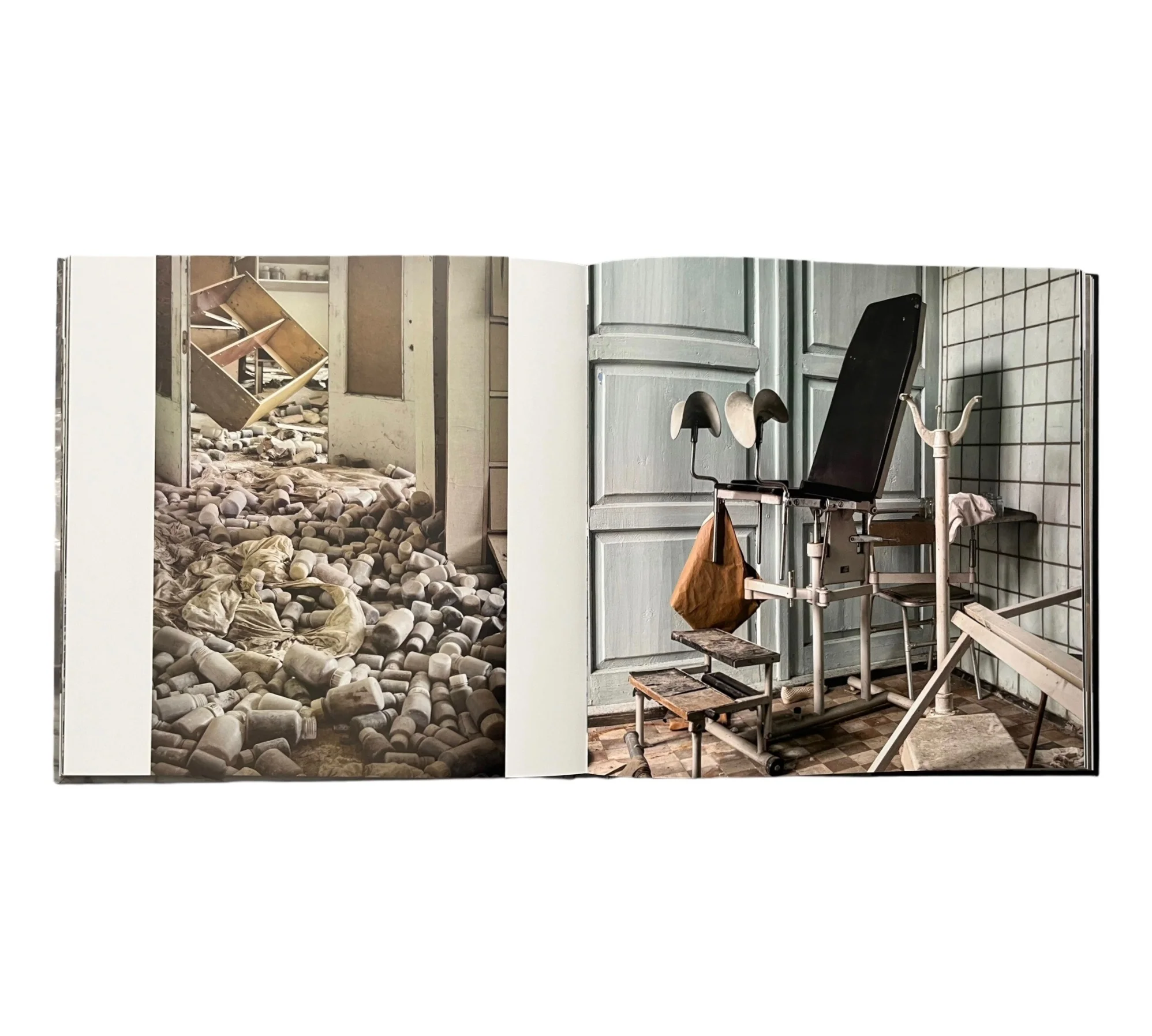Rebecca Litchfield: Soviet Ghosts - Image 12