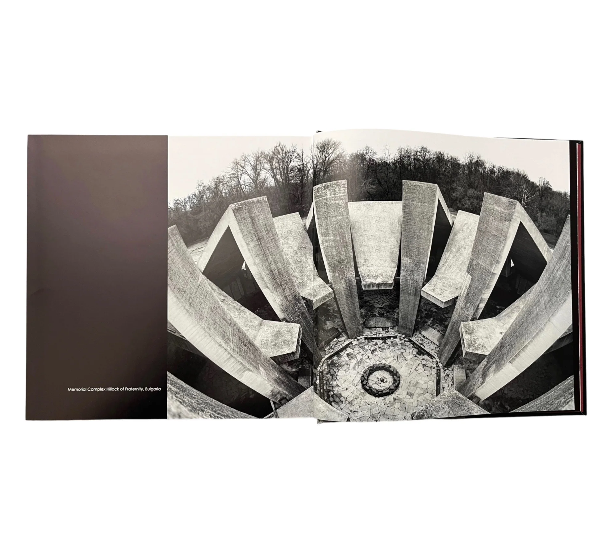 Rebecca Litchfield: Soviet Ghosts - Image 3