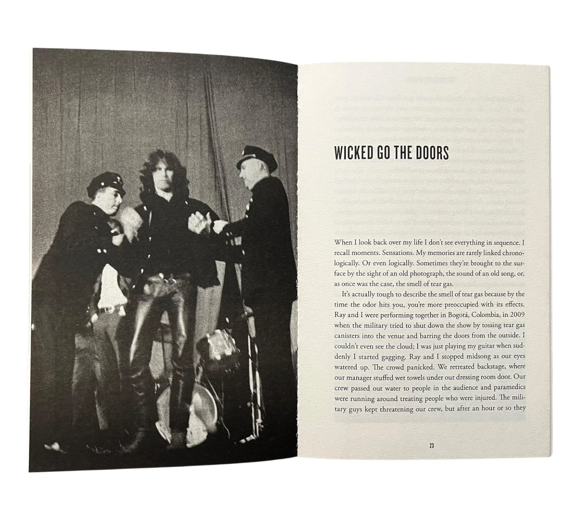Set the Night on Fire: Living, Dying and Playing Guitar with the Doors - Image 4