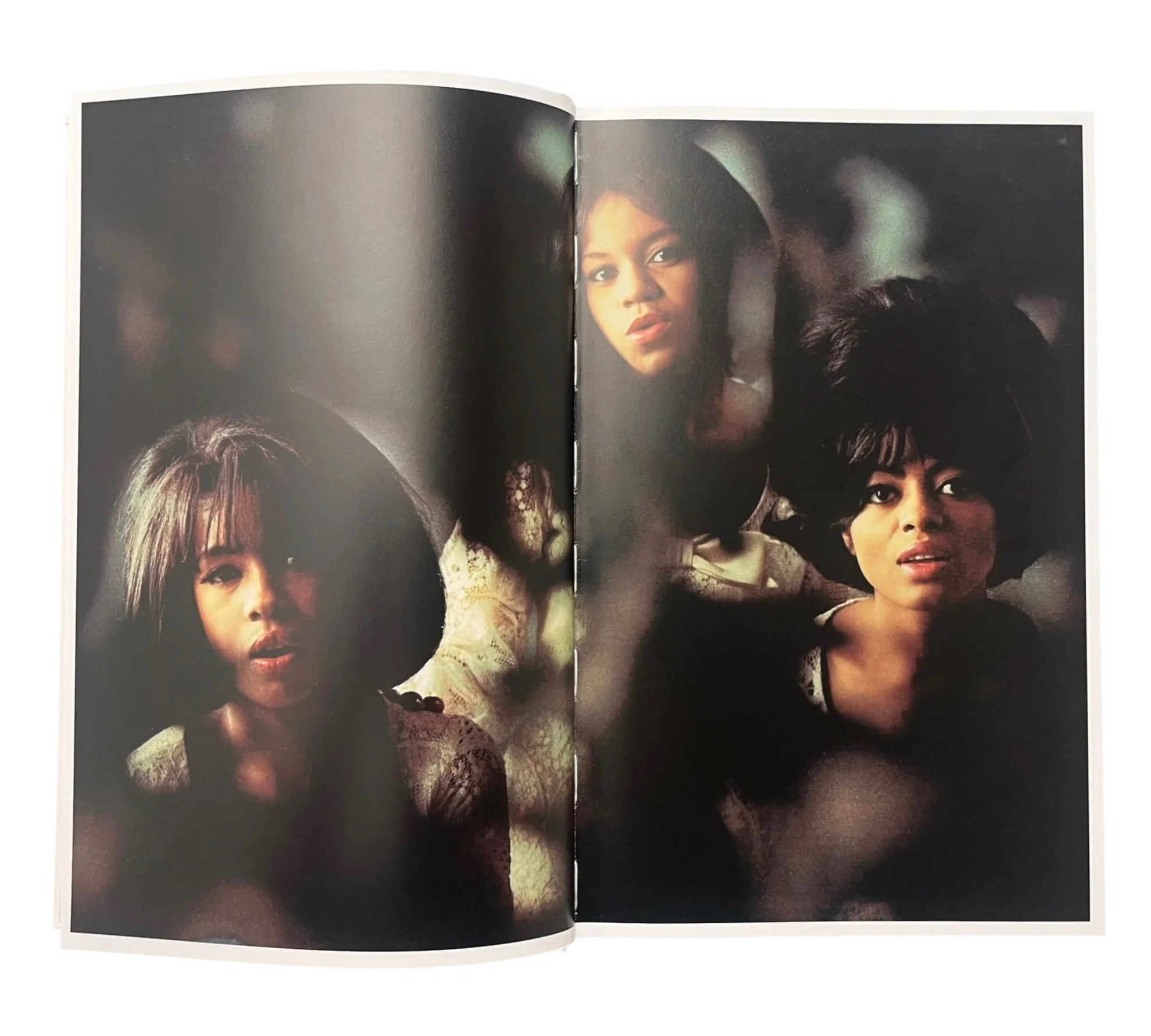 Supreme Glamour - Image 3