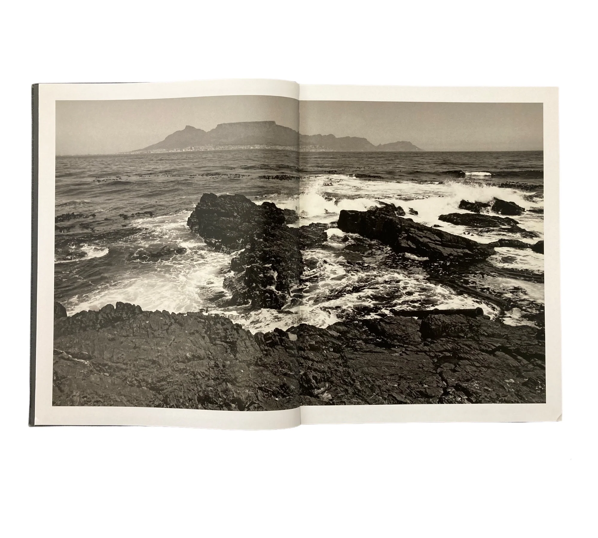 Koto Bolofo: The Prison - Image 7
