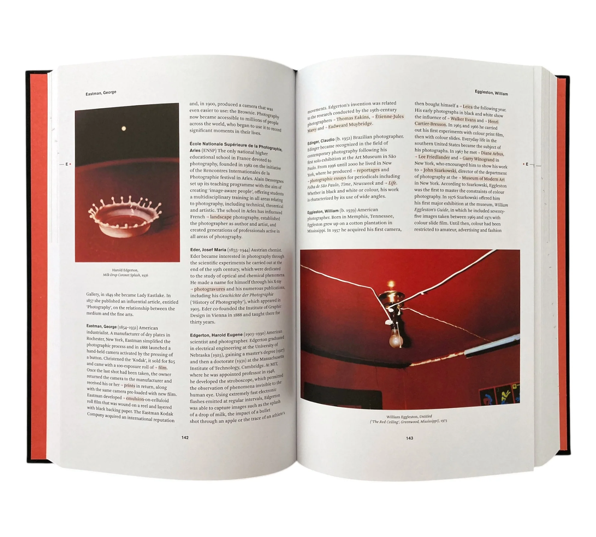 The Thames & Hudson Dictionary of Photography - Image 3