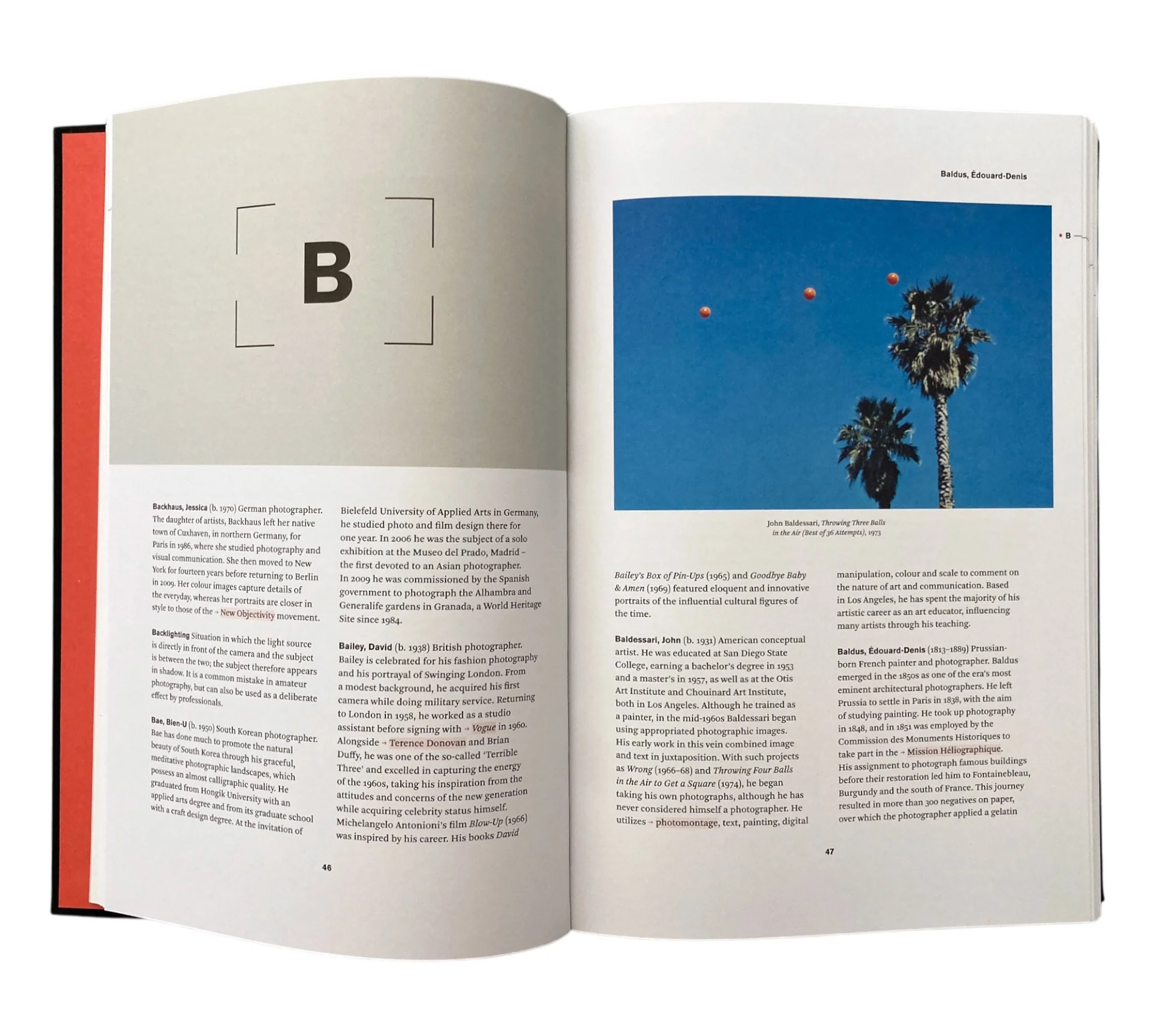The Thames & Hudson Dictionary of Photography - Image 9